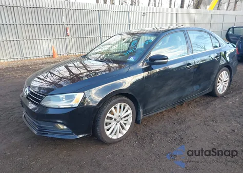 2015 Volkswagen Jetta 1.8T Se из США, поврежденный, VIN 3VWD17AJ4FM290812